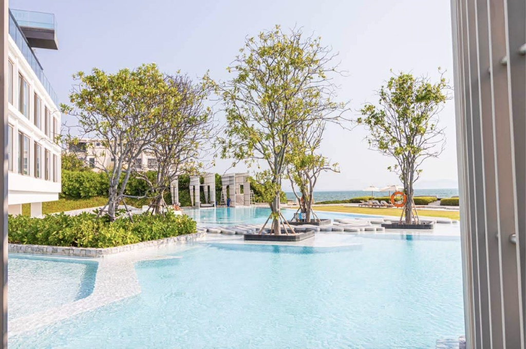 Luxurious 1 Bedroom In Veranda Residence JomtienfacilitiesSwimming Pool Outdoor7