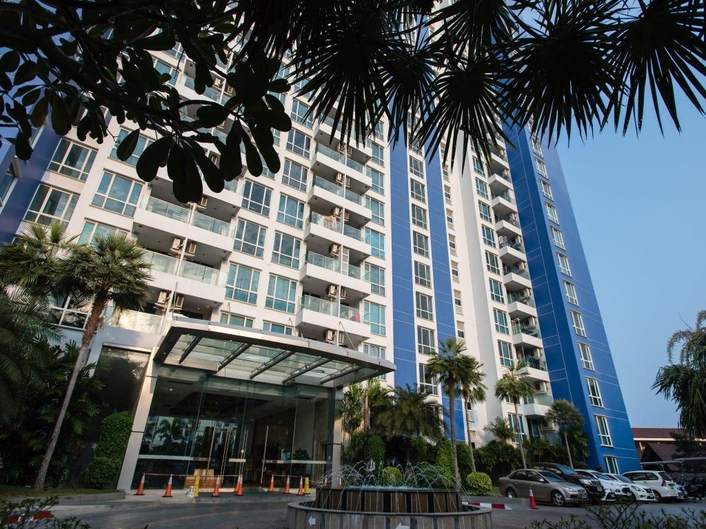The Cliff Condominium By GrandisVillas  Property Views  Entrance 3