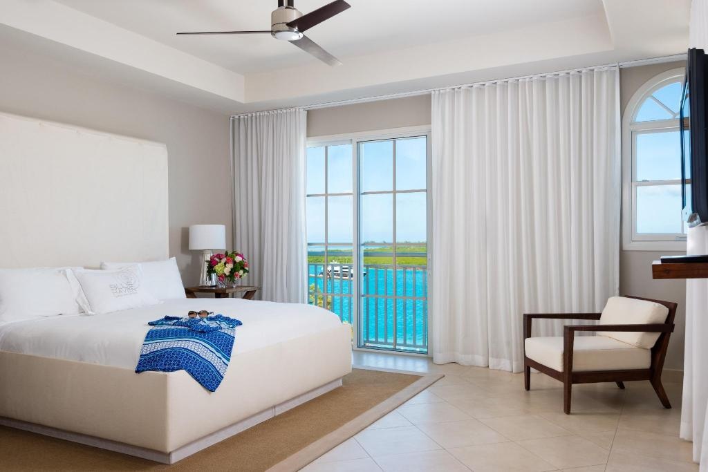 Blue Haven Resort All Inclusive  Rooms  2 Bedroom Penthouse Ocean View Bed 9