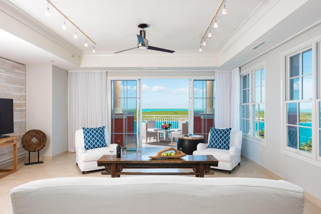 Blue Haven Resort All Inclusive  Rooms  2 Bedroom Penthouse Ocean View Room Plan 8