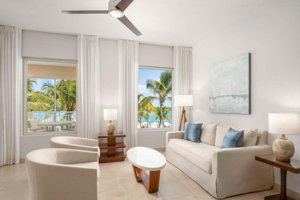 Blue Haven Resort All Inclusive  Rooms  Rooms Image 3 3