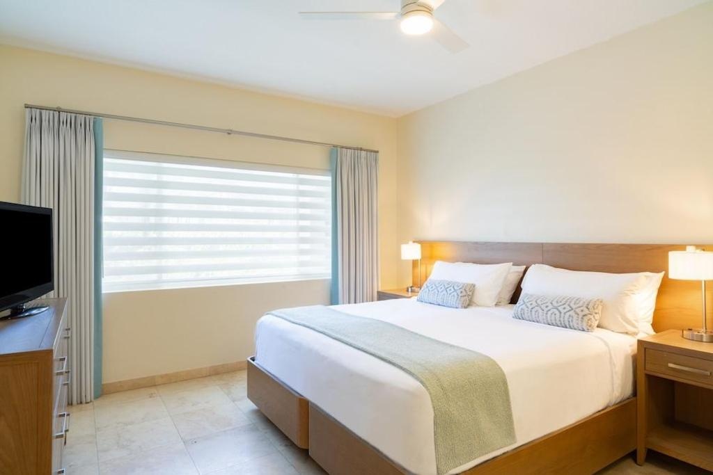 The Sands At Grace Bay  Rooms  Rooms Image 32 32
