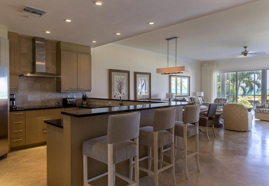 The Venetian On Grace Bay  Facilities  Kitchen 13