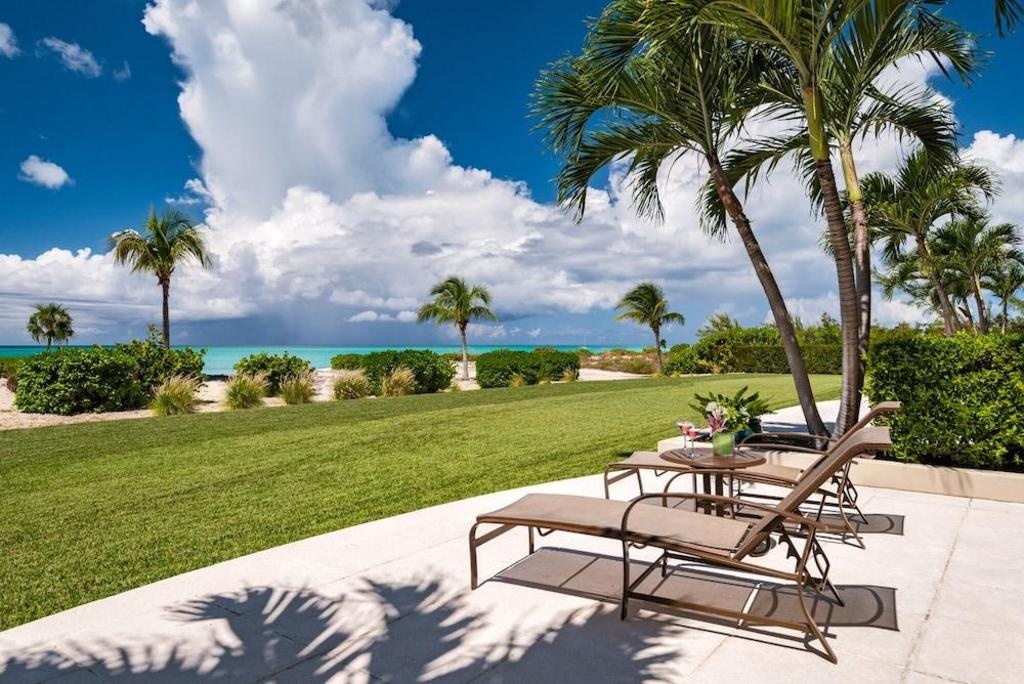 The Venetian On Grace Bay  Property Views  Property Views Image 4 4