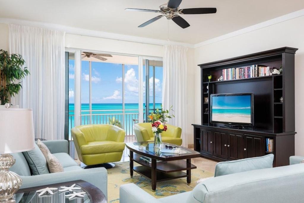 The Venetian On Grace Bay  Rooms  Rooms Image 5 5