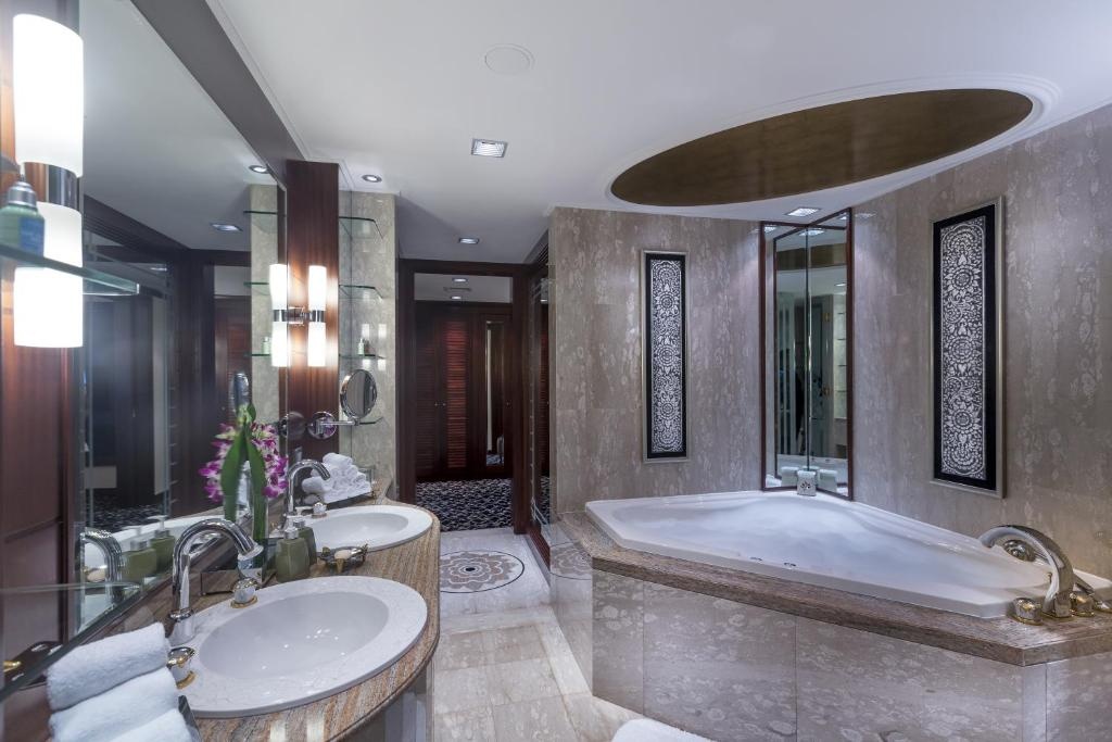 Dusit Thani Dubai Hotel  Facilities  Facilities Image 11 11