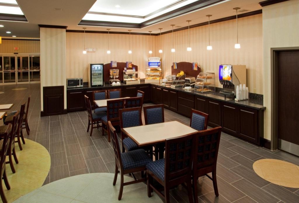 Holiday Inn Express Hotel Suites Austin South Buda By IHG  Dining  Restaurant 5
