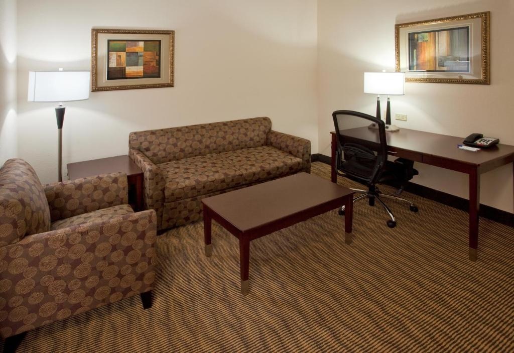 Holiday Inn Express Hotel Suites Austin South Buda By IHG  Facilities  Facilities 5