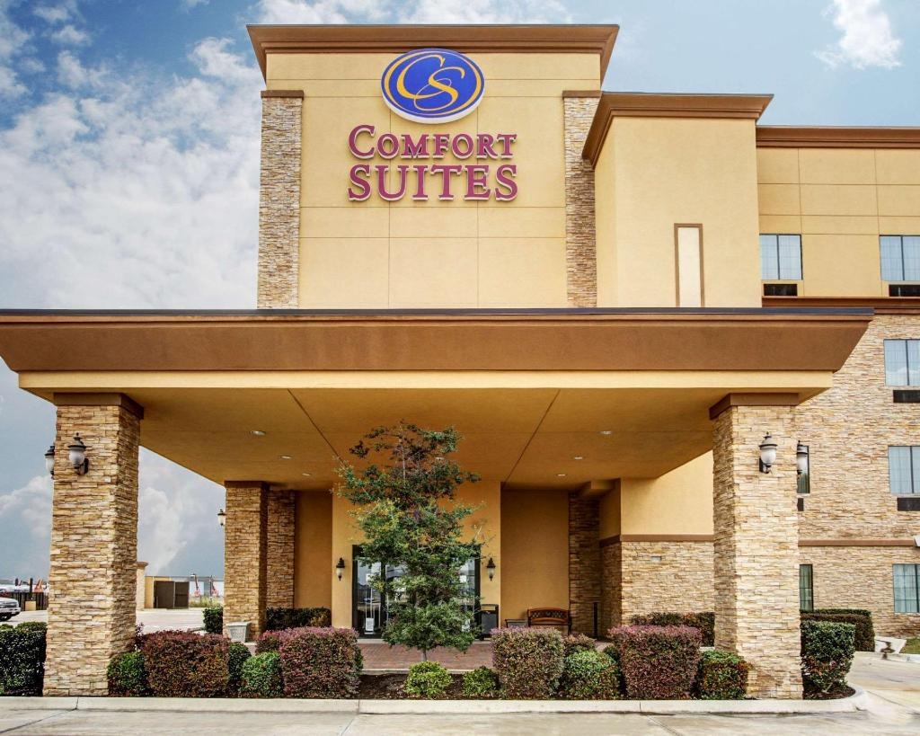 Comfort Suites Buda Austin South  Property Views  Exterior View 7