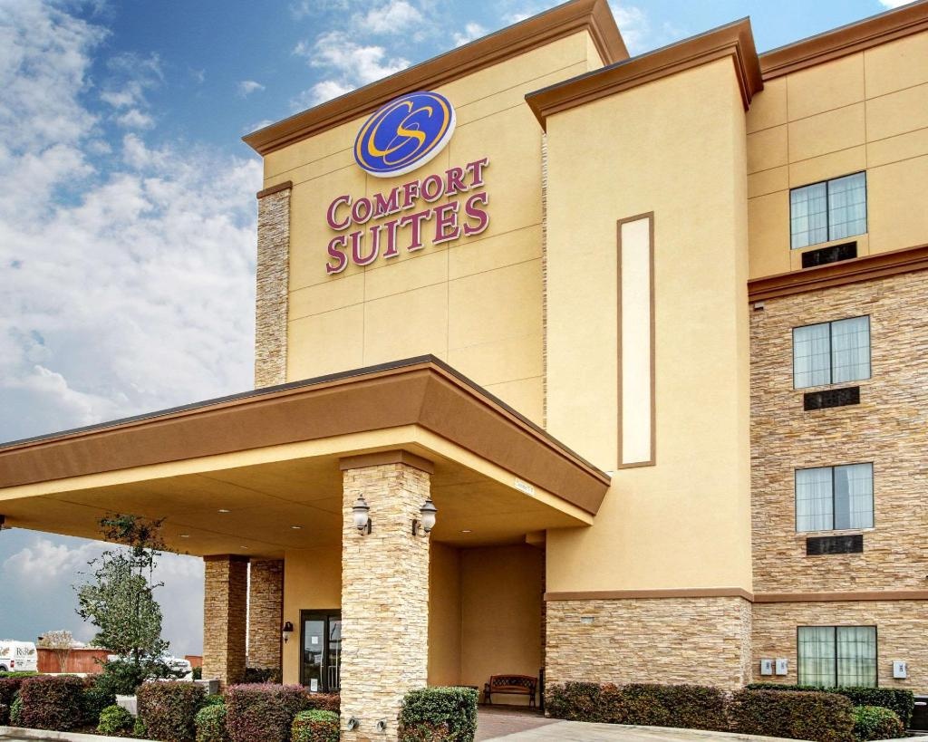 Comfort Suites Buda Austin South  Property Views  Exterior View 8