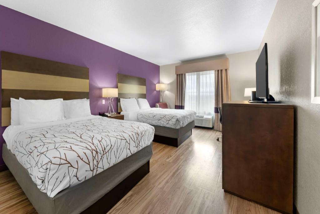 Best Western Plus Buda Austin Inn Suites  Rooms  2 Queen Beds Non Smoking Guestroom 5