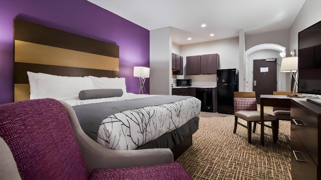 Best Western Plus Buda Austin Inn Suites  Rooms  Rooms Image 12 12