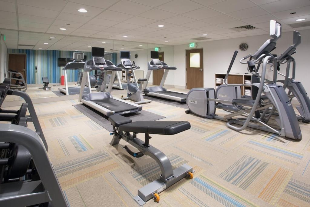 Holiday Inn Express Suites UniontownfacilitiesFitness Center3
