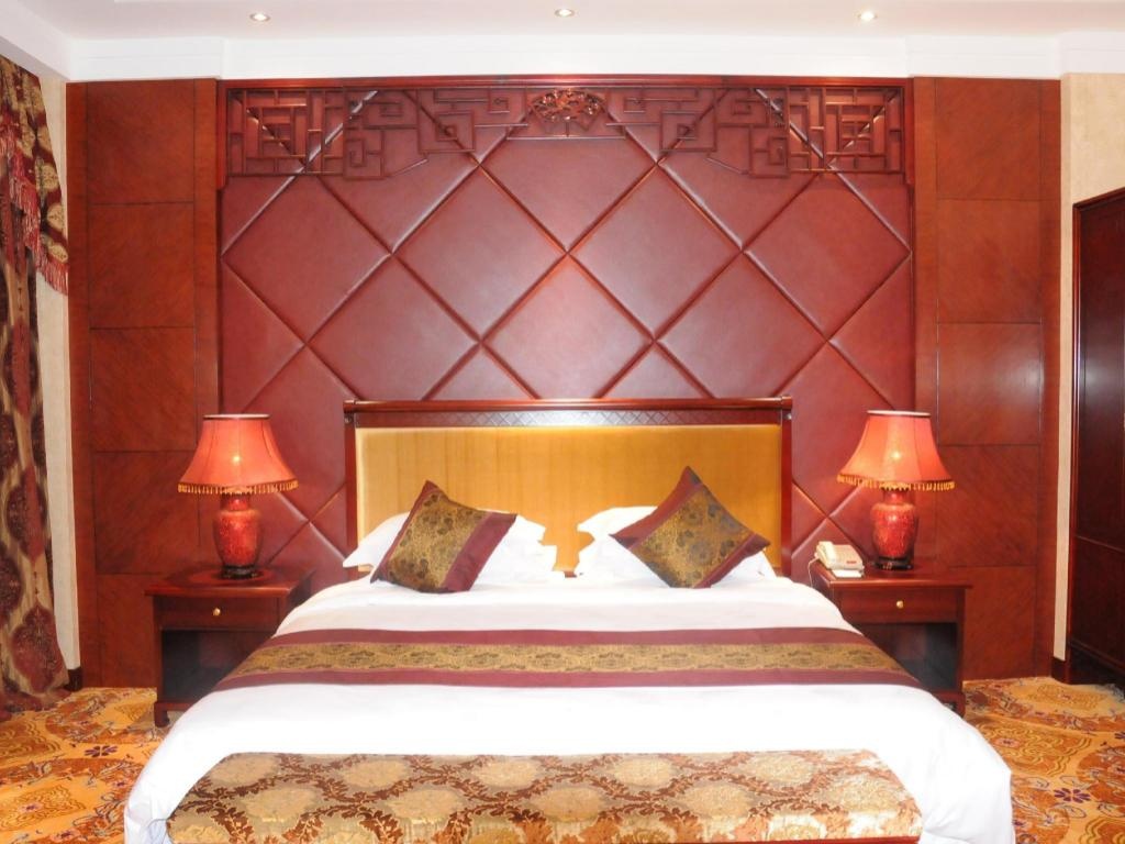 Sogecoa Golden Peacock Hotel  Rooms  Air Conditioning Executive Suite 5