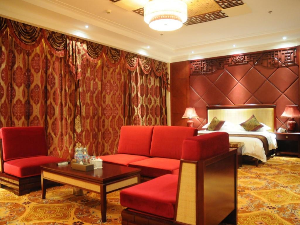 Sogecoa Golden Peacock Hotel  Rooms  Presidential Suite 2