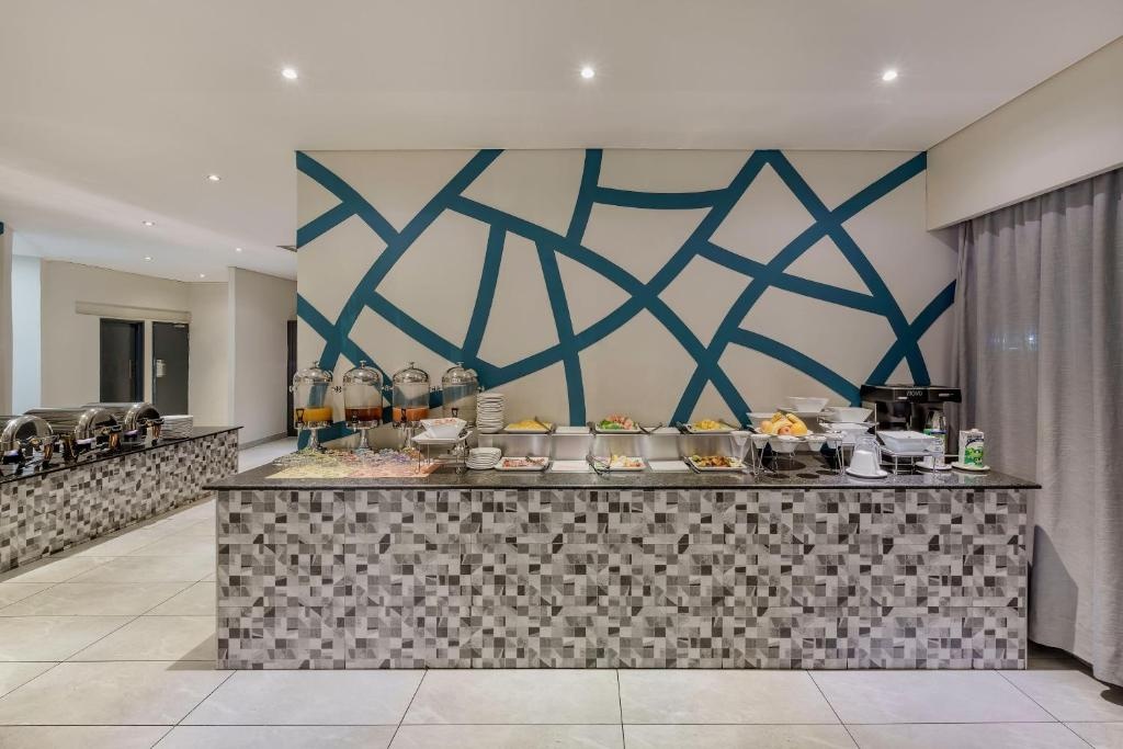 Protea Hotel Lusaka Cairo Road  Dining  Restaurant 11