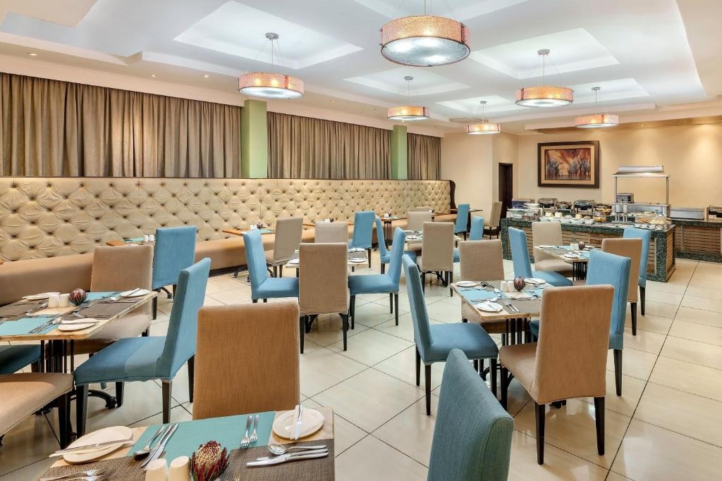 Protea Hotel Lusaka  Dining  Restaurant 15